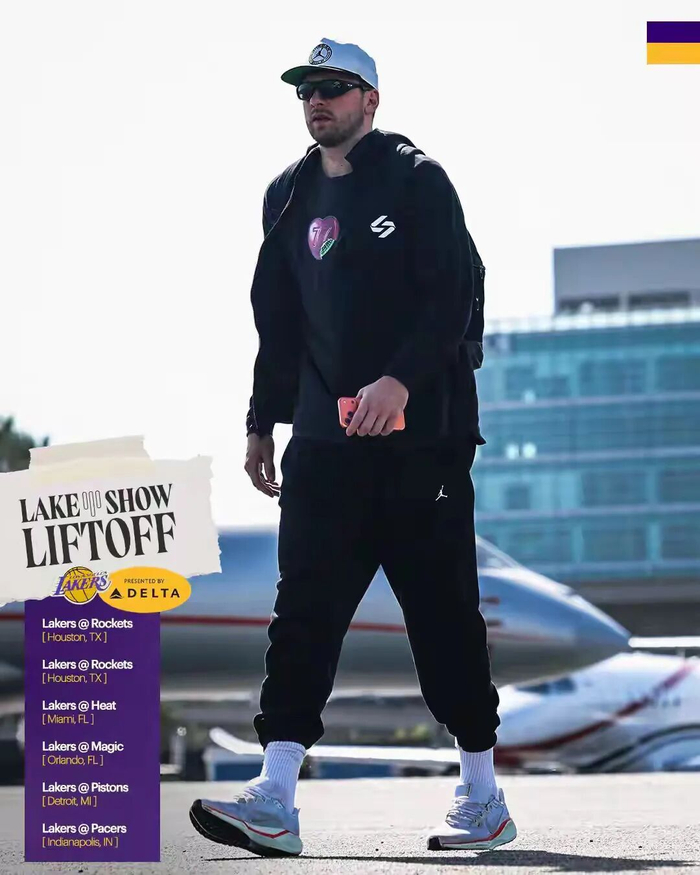 世界杯官方平台-湖人社媒分享球员奔赴休斯顿的登机照片组图，东契奇出镜|火箭|洛杉矶湖人队|休斯敦火箭队|卢卡-东契奇|nba_新浪体育_新浪新闻